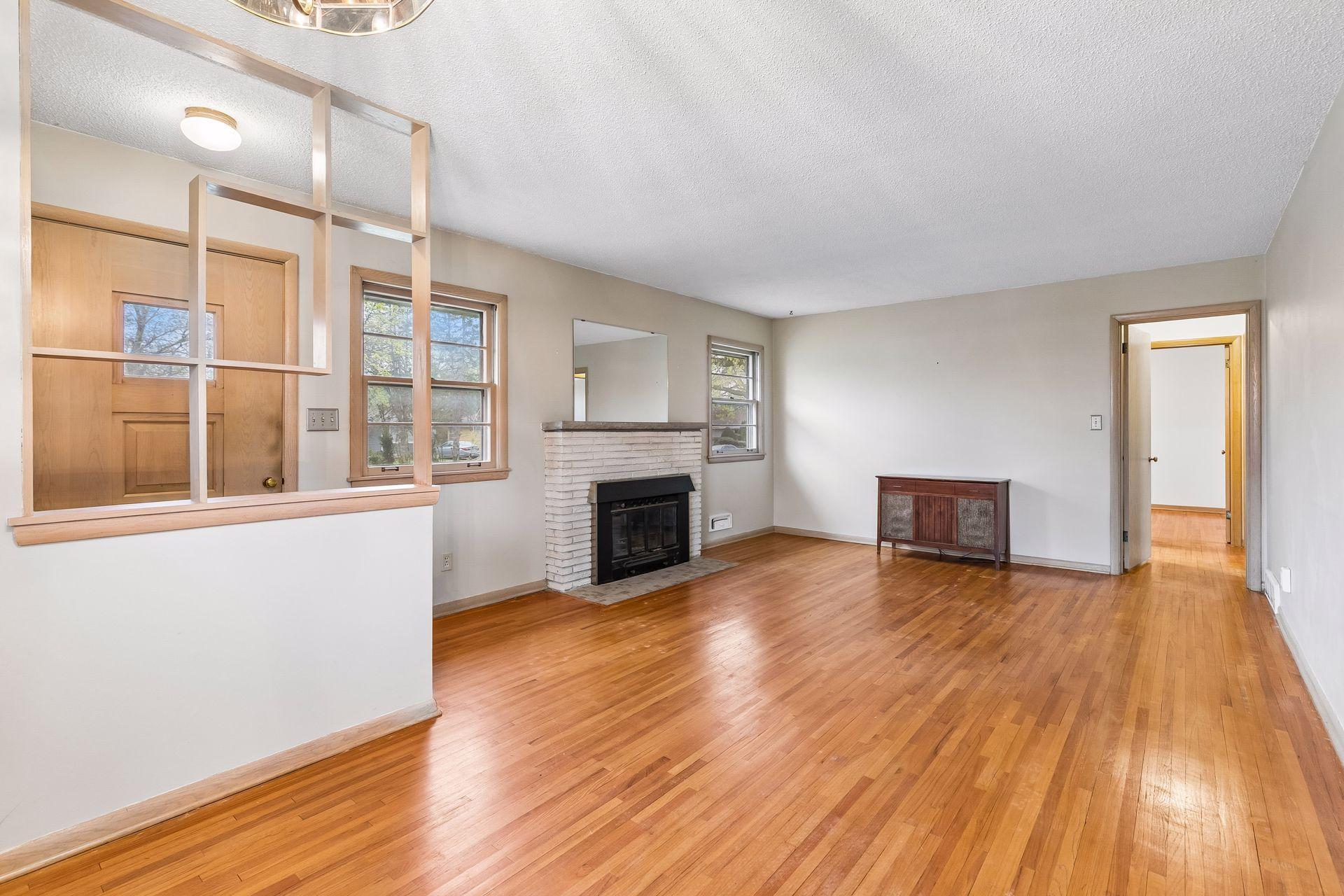 7200 12th Avenue South - Spacecrafting - 0011.jpg