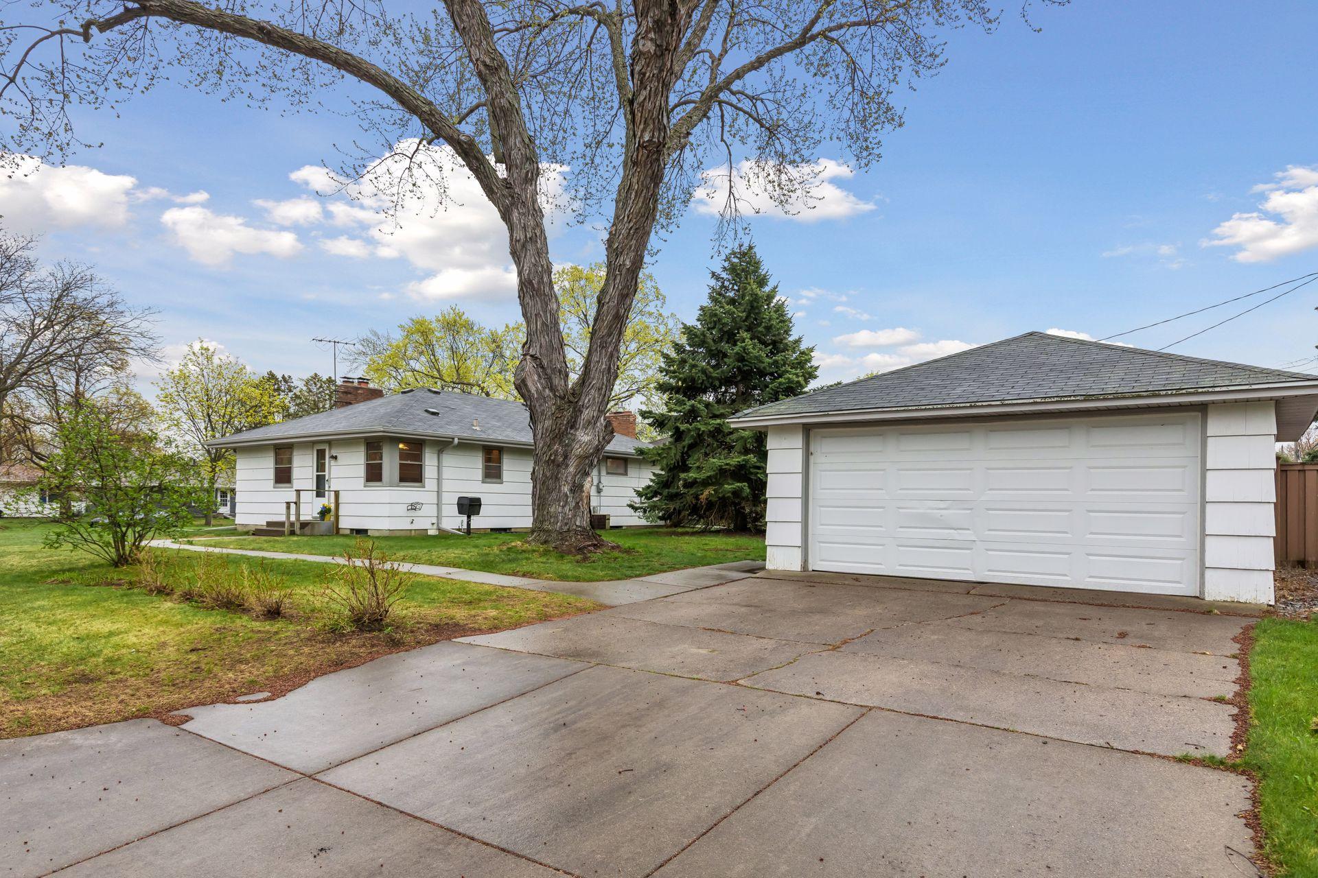 7200 12th Avenue South - Spacecrafting - 0031.jpg