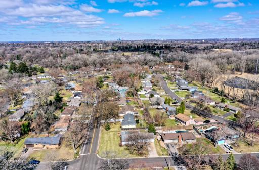 725 Pontiac Place, Saint Paul, MN 55120