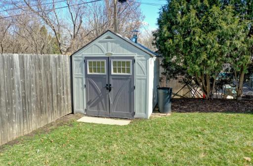 725 Pontiac Place, Saint Paul, MN 55120