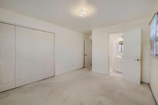 725 Pontiac Place - Web Quality - 022 - 22 Bedroom.jpg