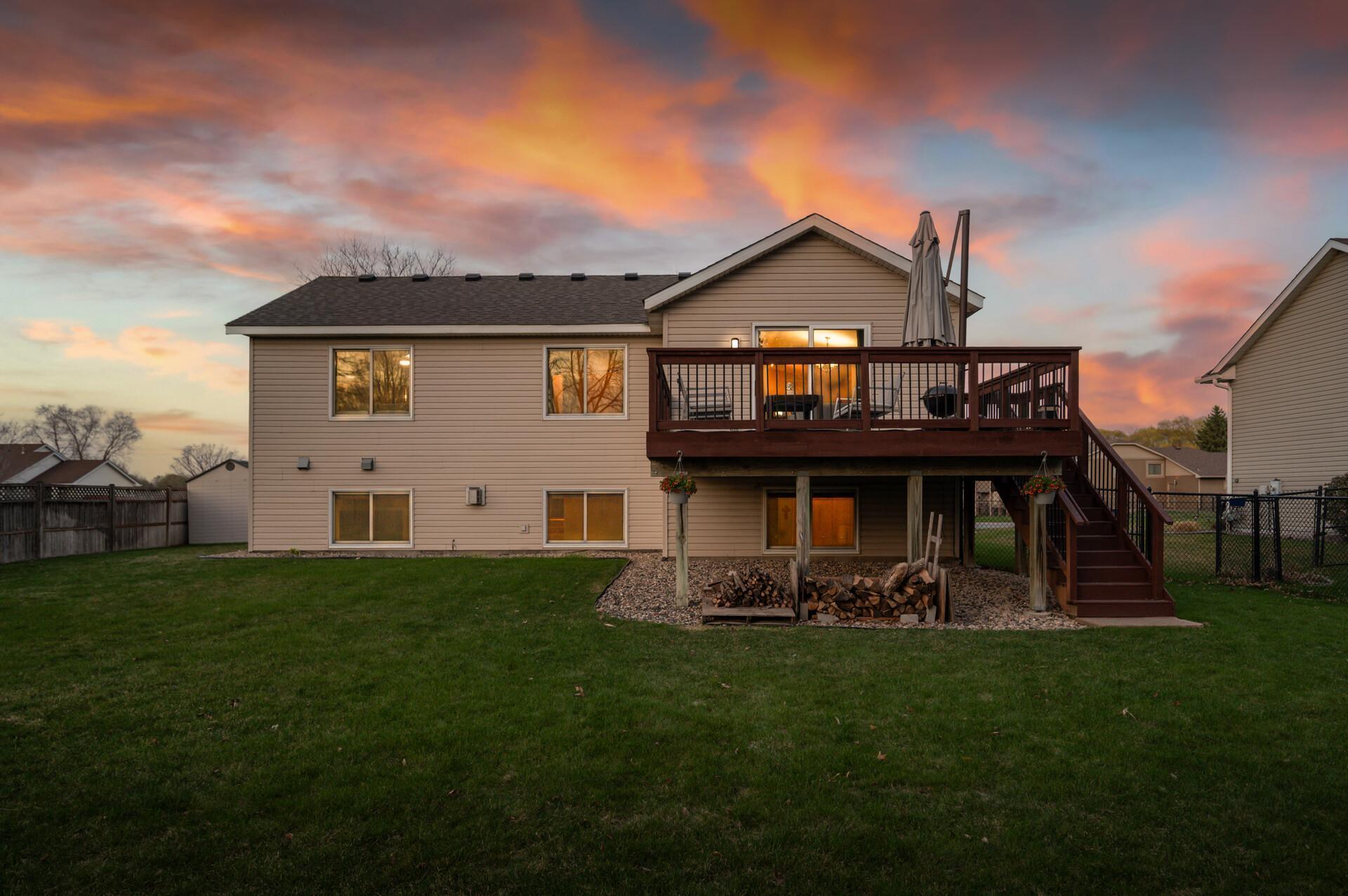 Fully fenced, Flat back yard