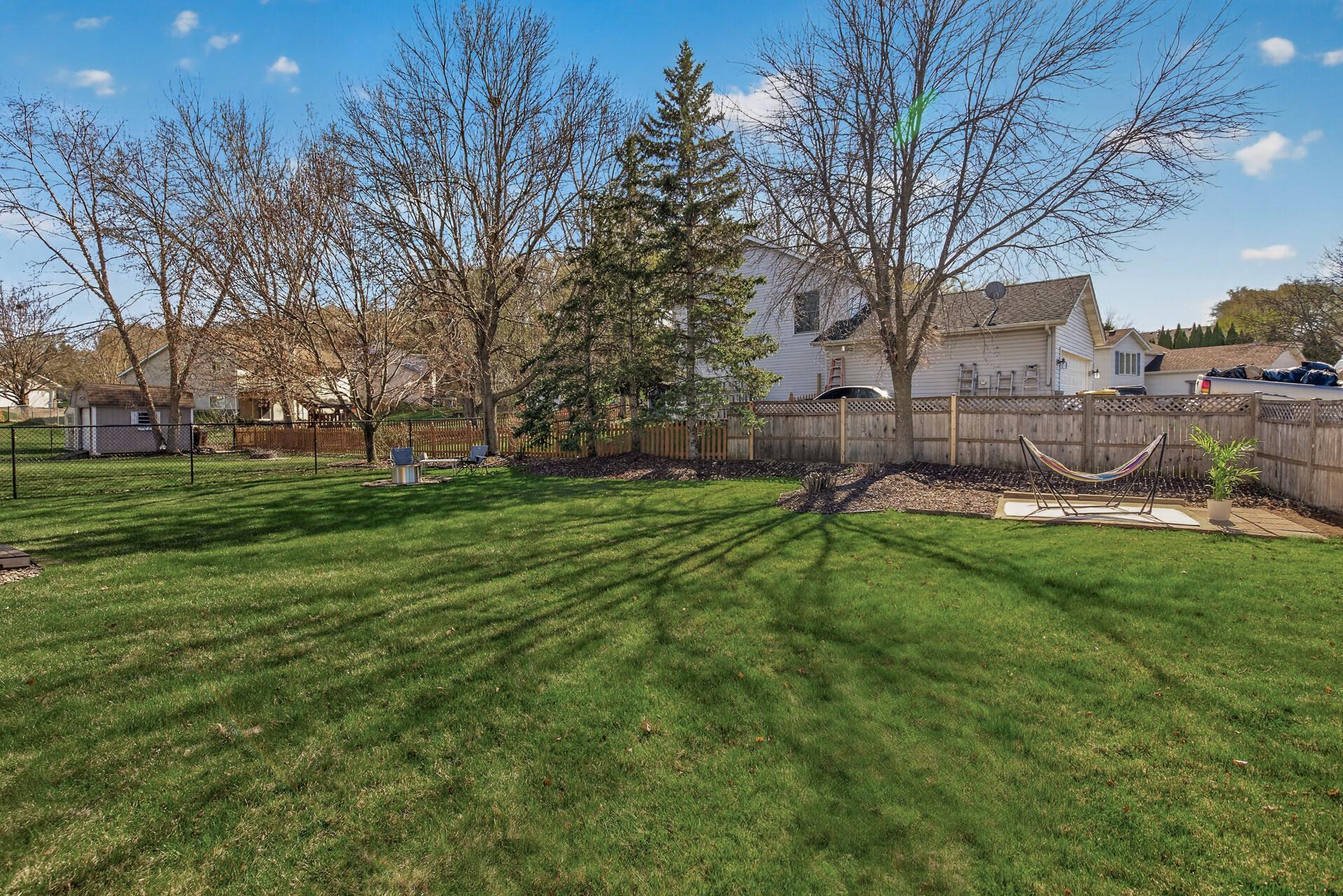 Side View Of yard/ home