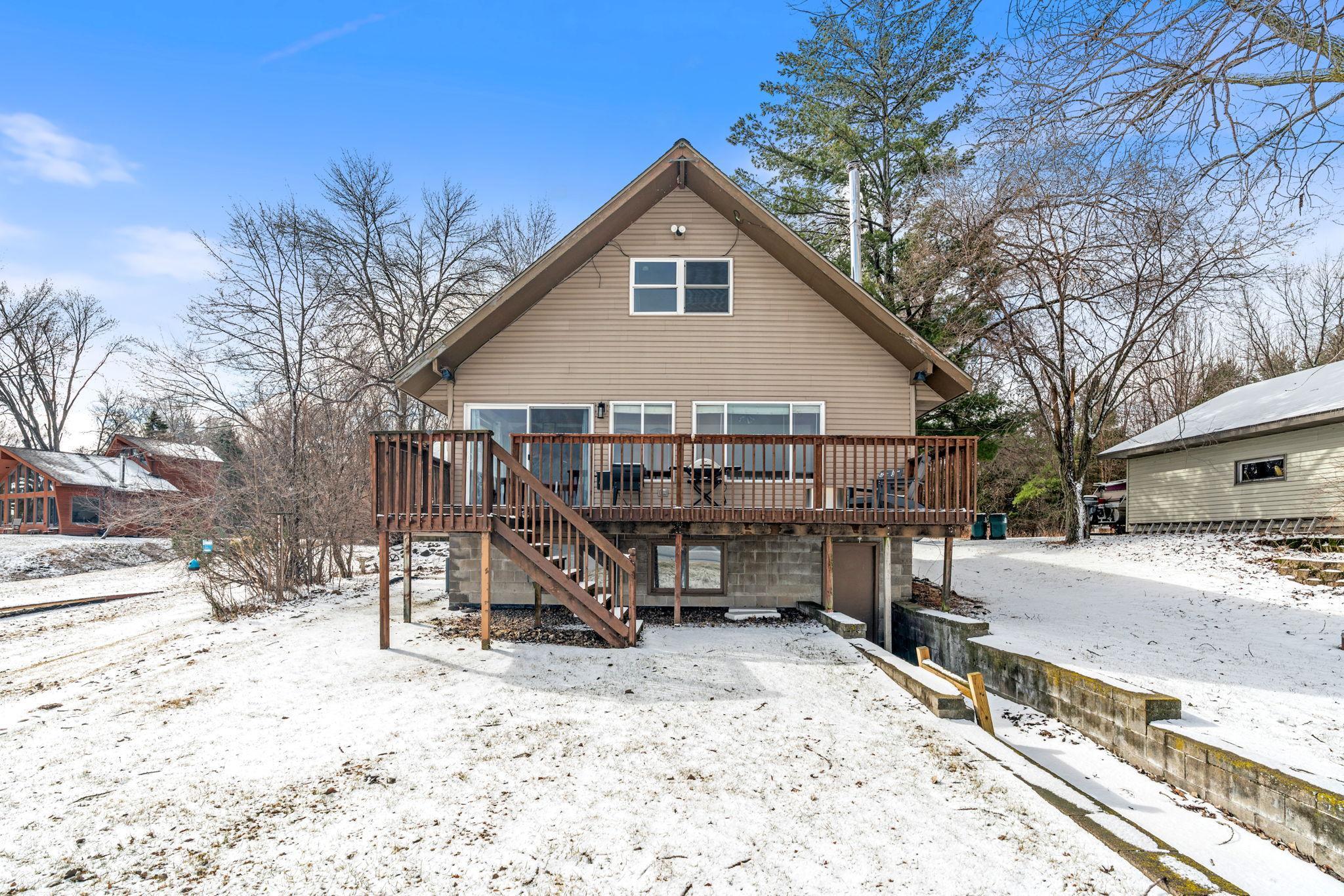 Home Exterior Lakeside