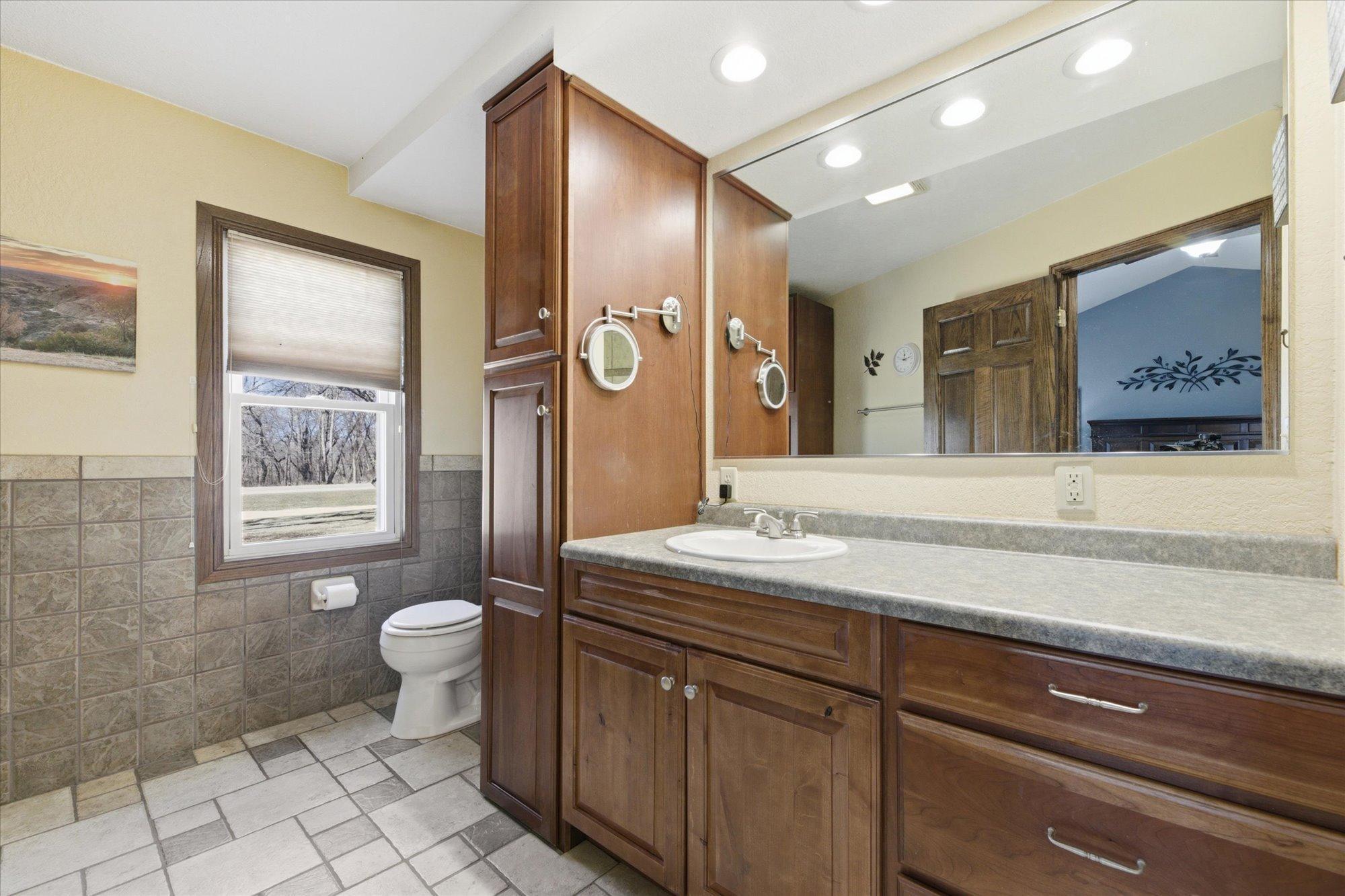 Private 3/4 bath in Primary Suite
