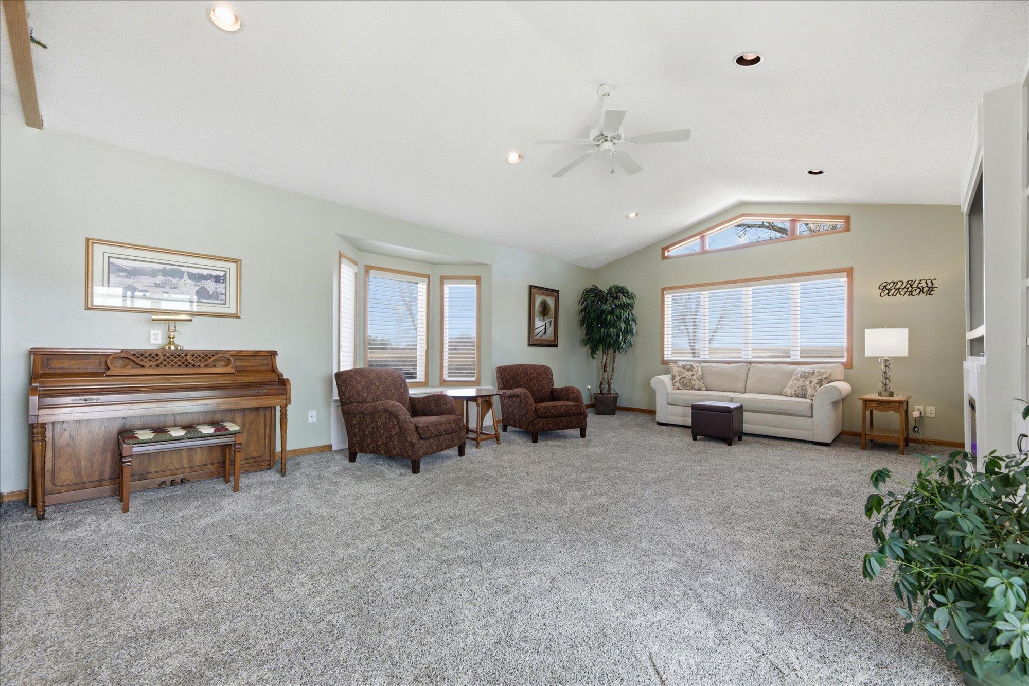 Apex Window & Bay Window in Living Room.