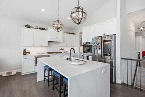 13301 Fondant Trail N, Hugo, MN 55038