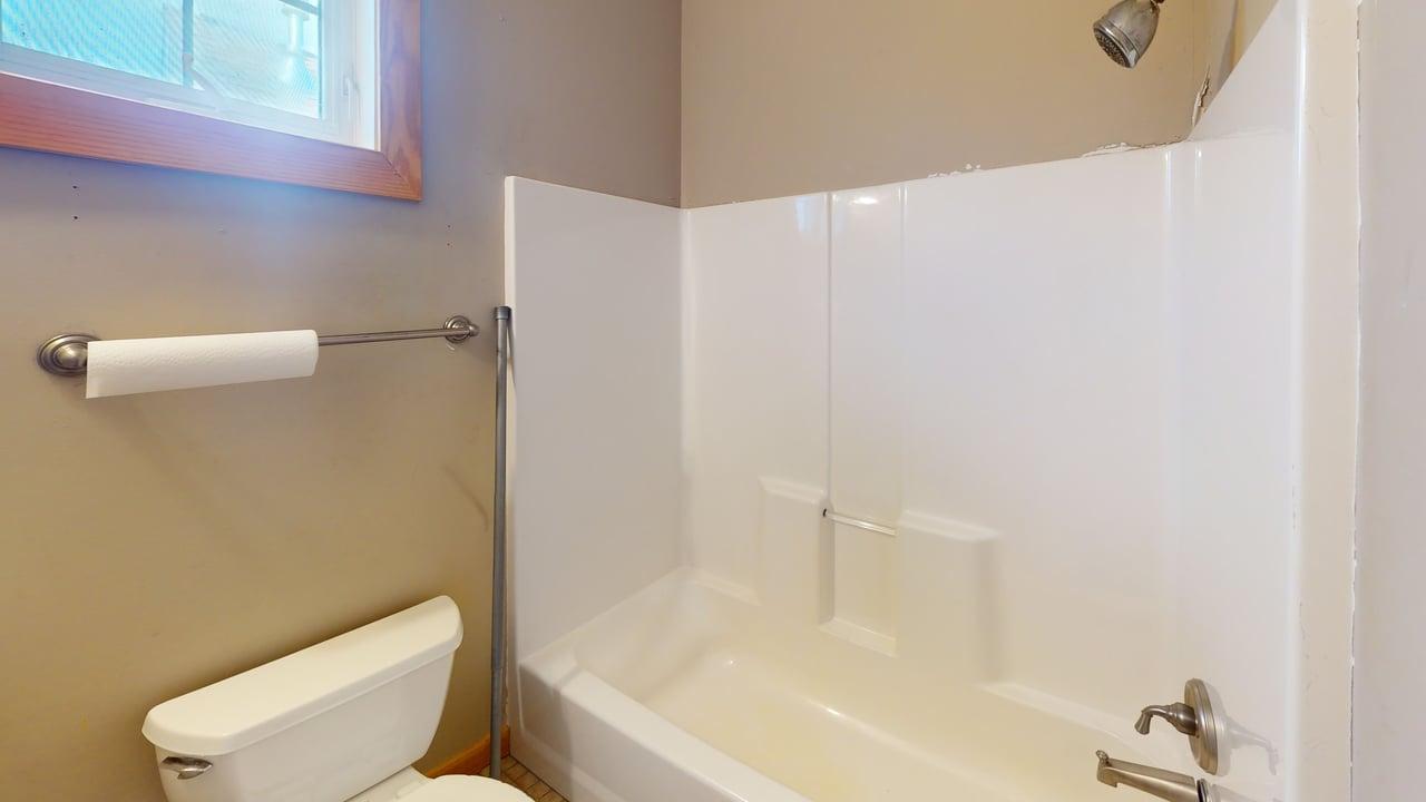 Full bathroom