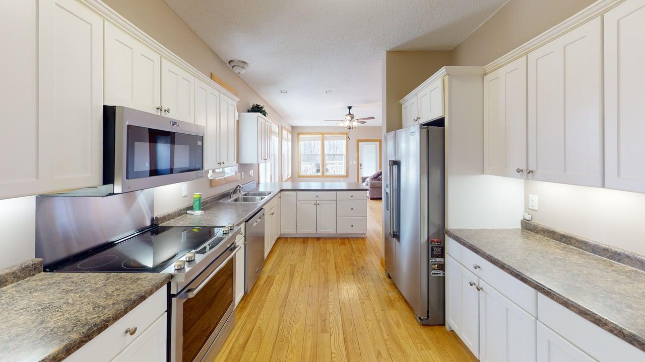 Kitchen w/stainless steel appliances
