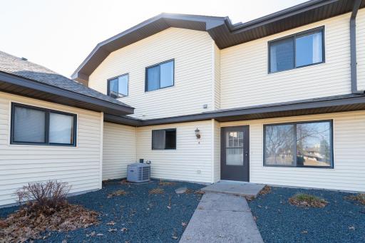 5425 Orleans Lane N, 6, Plymouth, MN 55442