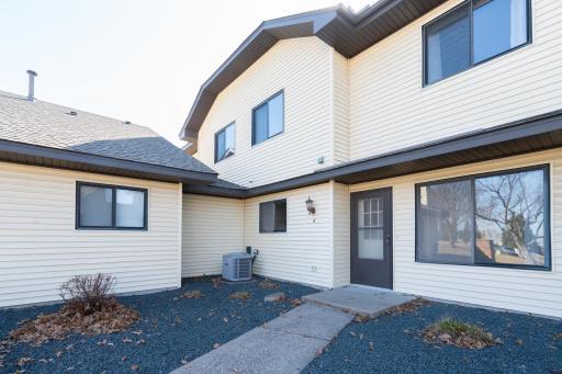 5425 Orleans Lane N, 6, Plymouth, MN 55442
