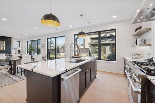 6132 Oaklawn Avenue, Edina, MN 55424
