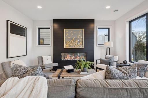 6132 Oaklawn Avenue, Edina, MN 55424