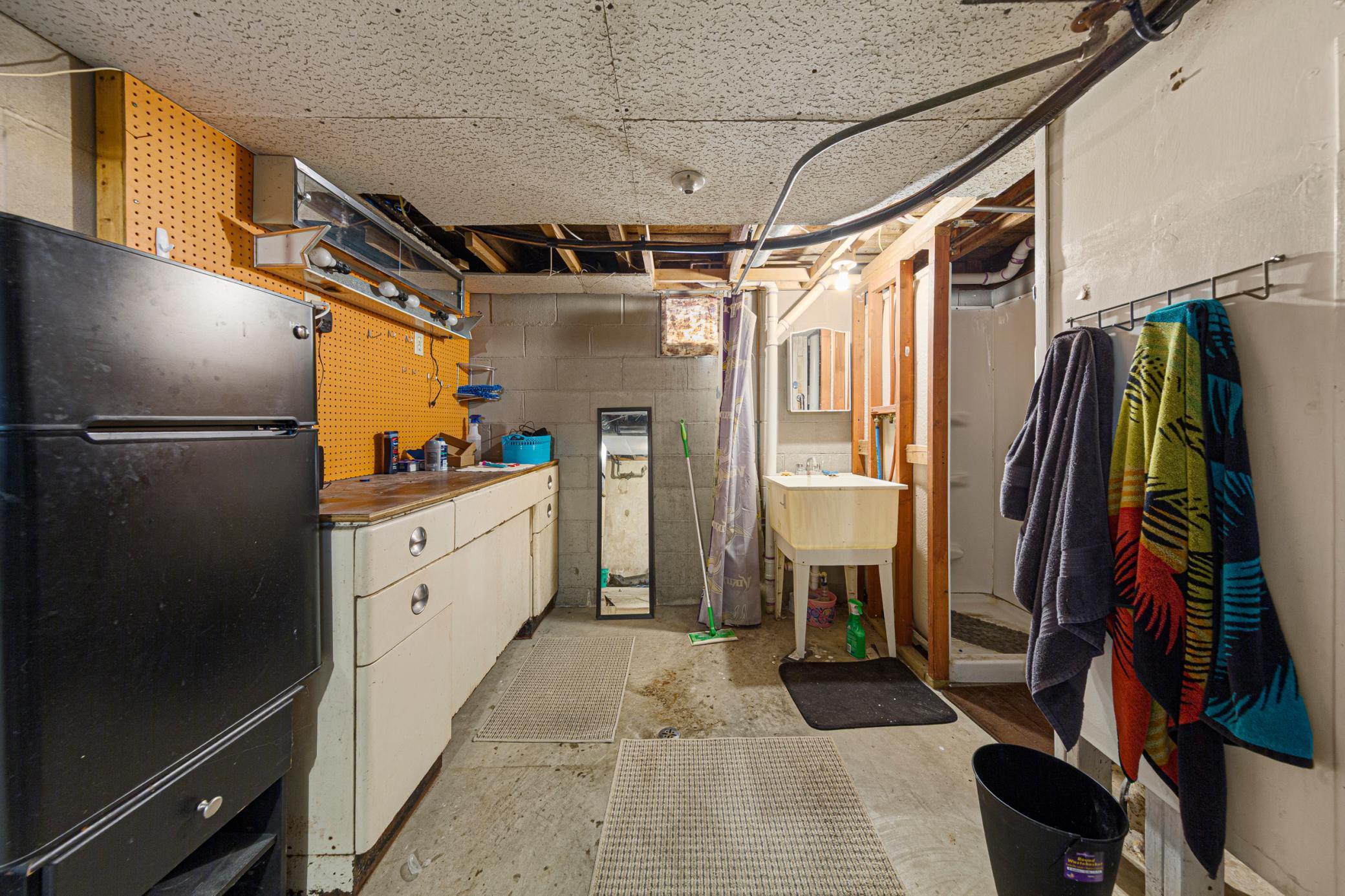 30 workshop_lower.jpg