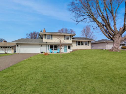 8500 34th Avenue N, Minneapolis, MN 55427
