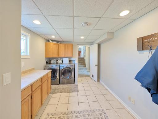 8500 34th Avenue N, Minneapolis, MN 55427