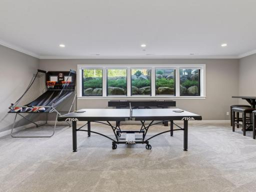 5255 Pagenhart Lane SW, Rochester, MN 55902