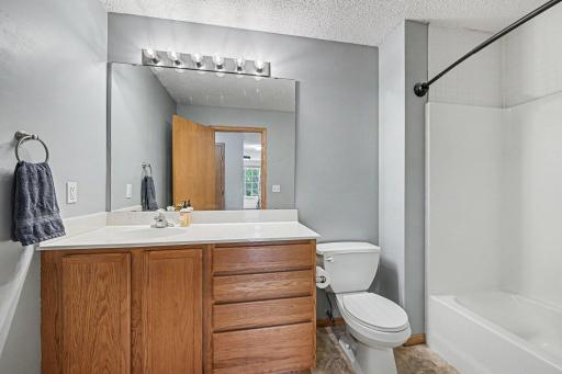 Upper Level Full Bath