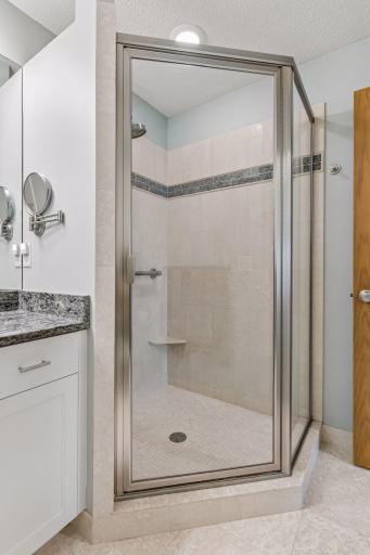 2521 Abbey Hill Drive, Hopkins, MN 55305