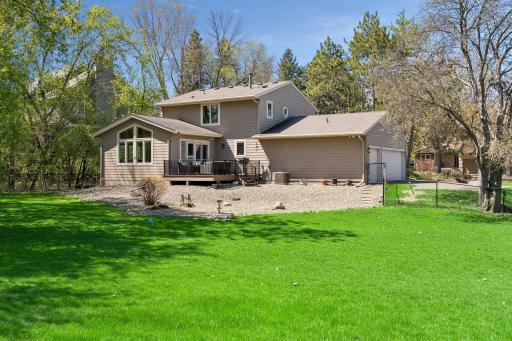 2521 Abbey Hill Drive, Hopkins, MN 55305