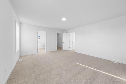 (Photo of an inventory home, actual homes finishes will vary)