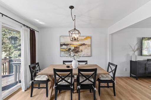 Vivid Spaces_15512 Ridgemont Ave SE_18.jpg