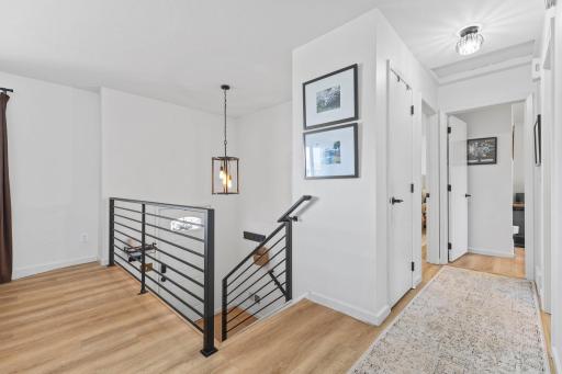 Vivid Spaces_15512 Ridgemont Ave SE_24.jpg