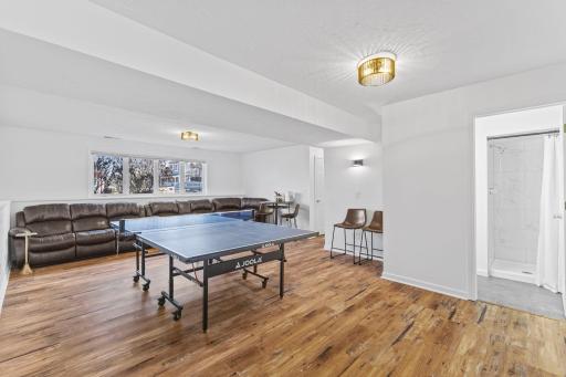Vivid Spaces_15512 Ridgemont Ave SE_34.jpg