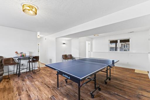 Vivid Spaces_15512 Ridgemont Ave SE_36.jpg