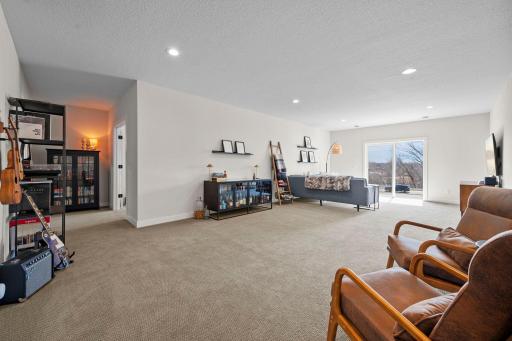 3925 Noah Court NW, Prior Lake, MN 55372
