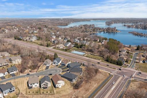 Conveniently located near the lake, many parks, trails, shopping and dining