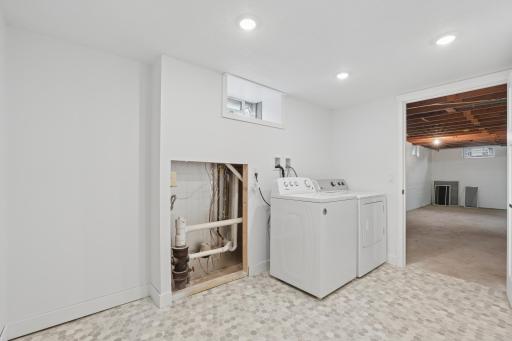 Lower level laundry
