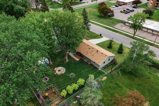 9324 30th Avenue N, Minneapolis, MN 55427