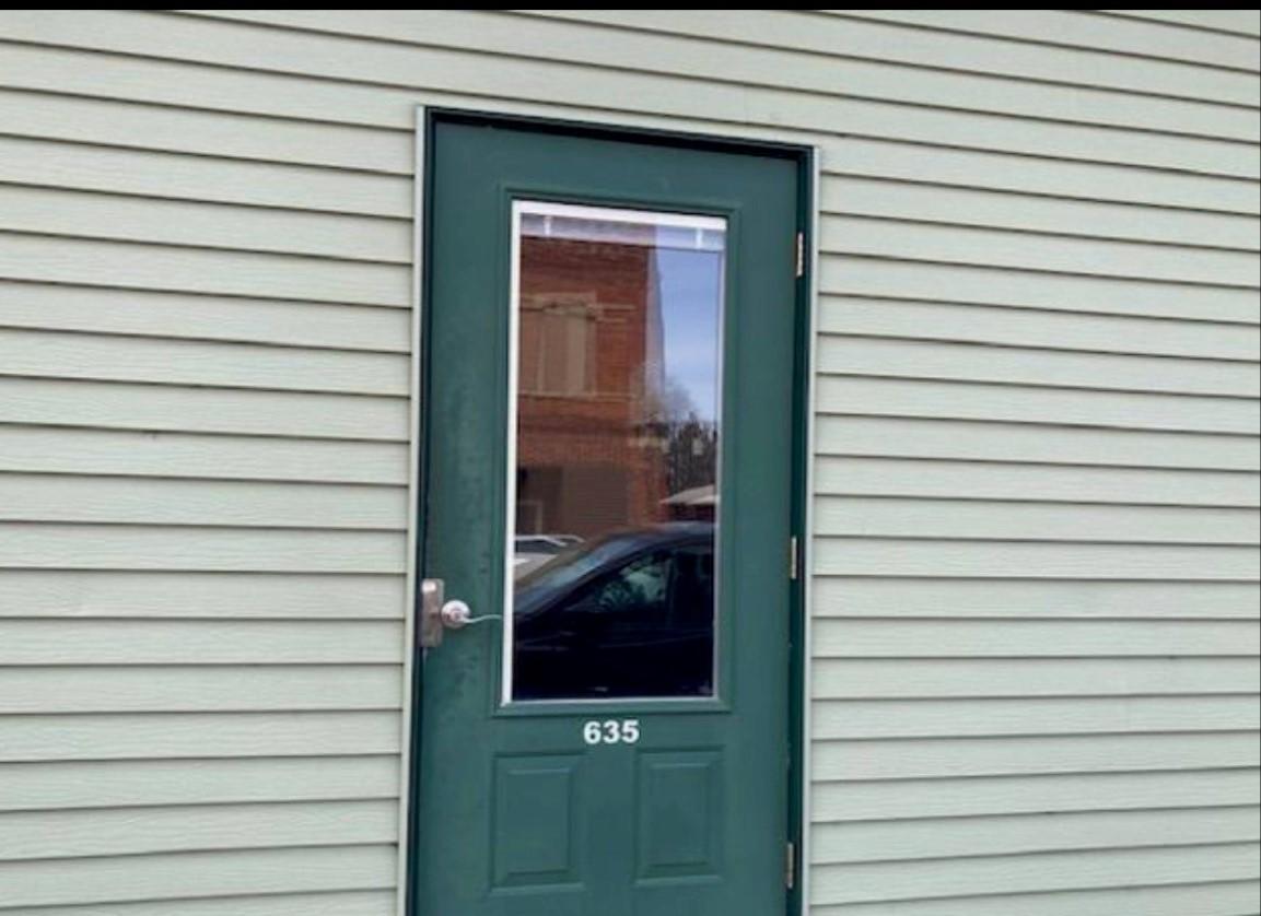 635 Exterior Door.jpg