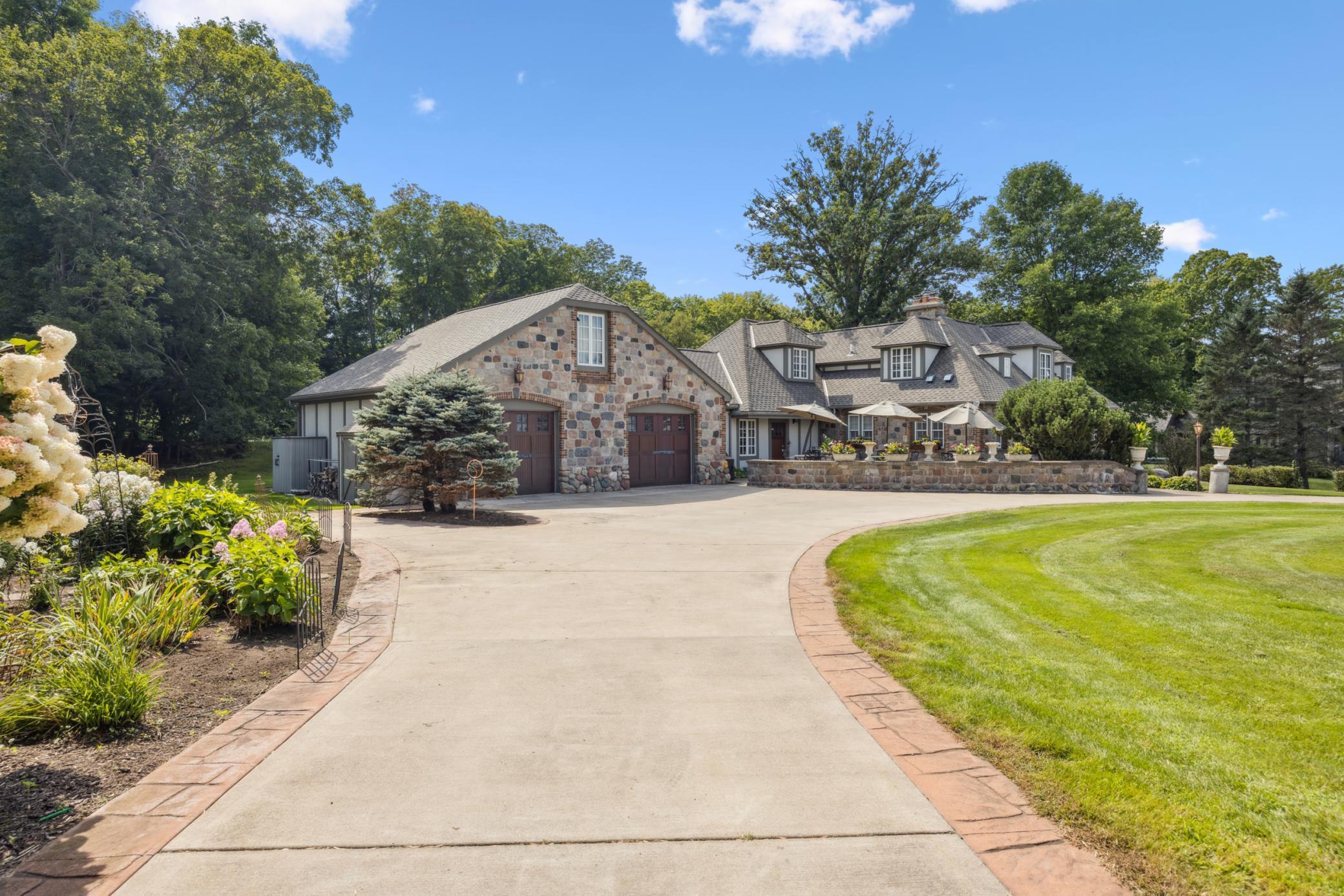13001 Twilight Road - Custom Stamped Concrete Driveway