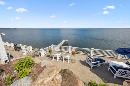 13001 Twilight Road - Lakeside Grill Area