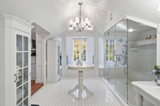 13001 Twilight Road - Primary Bathroom with Prep Area, Private Bathtub Views