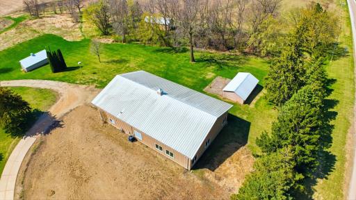 2068 Millersburg Blvd W, Dundas, MN 55019