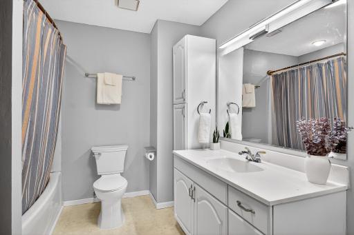 8395 139th Court, Saint Paul, MN 55124