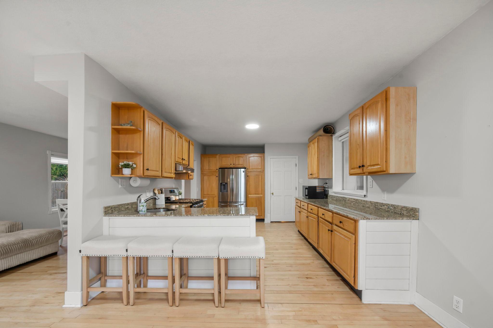 27-web-or-mls-1961 9th St-169 (2).jpg