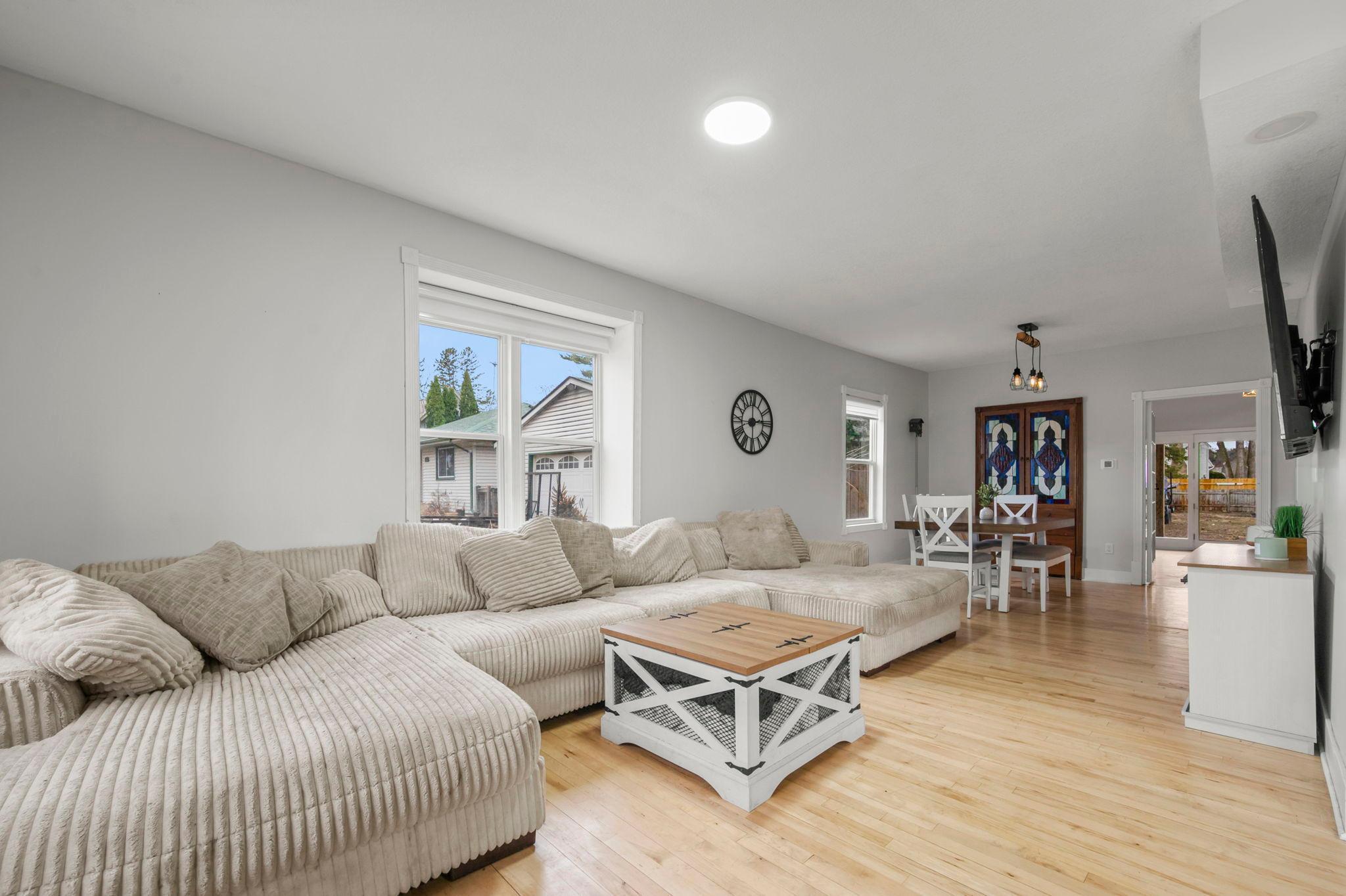 11-web-or-mls-1961 9th St-64.jpg