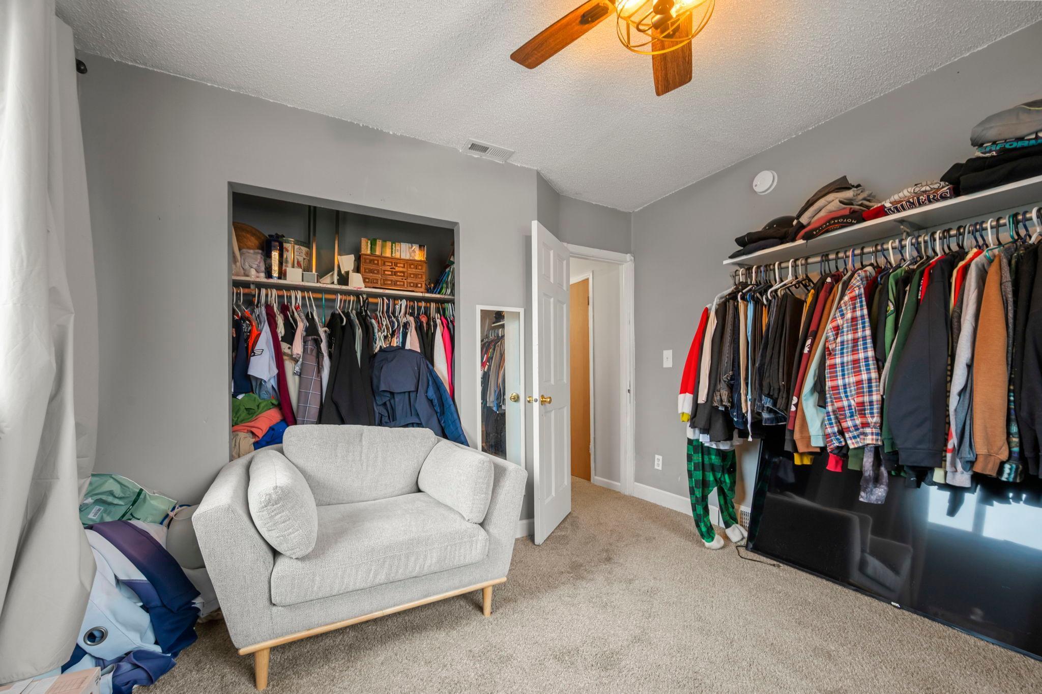 46-web-or-mls-1961 9th St-199 (2).jpg