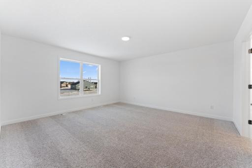 (Photo of a similar home, actual finishes may vary)