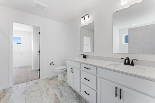 (Photo of a similar home, actual finishes may vary)