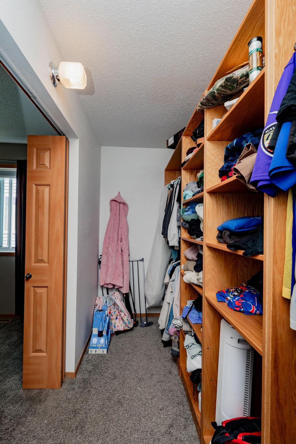 Built-in closet system