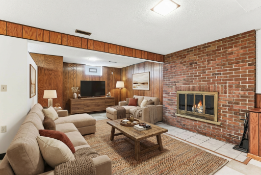 Virtually staged.png