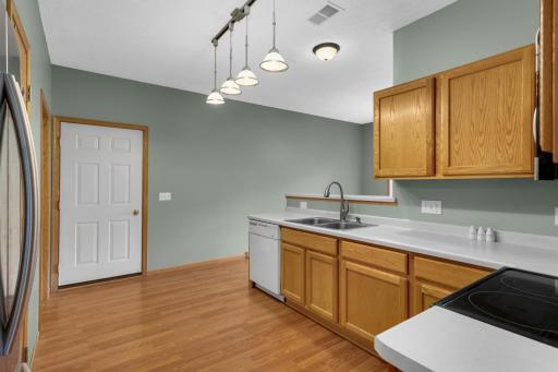 7407 Derby Lane, Shakopee, MN 55379