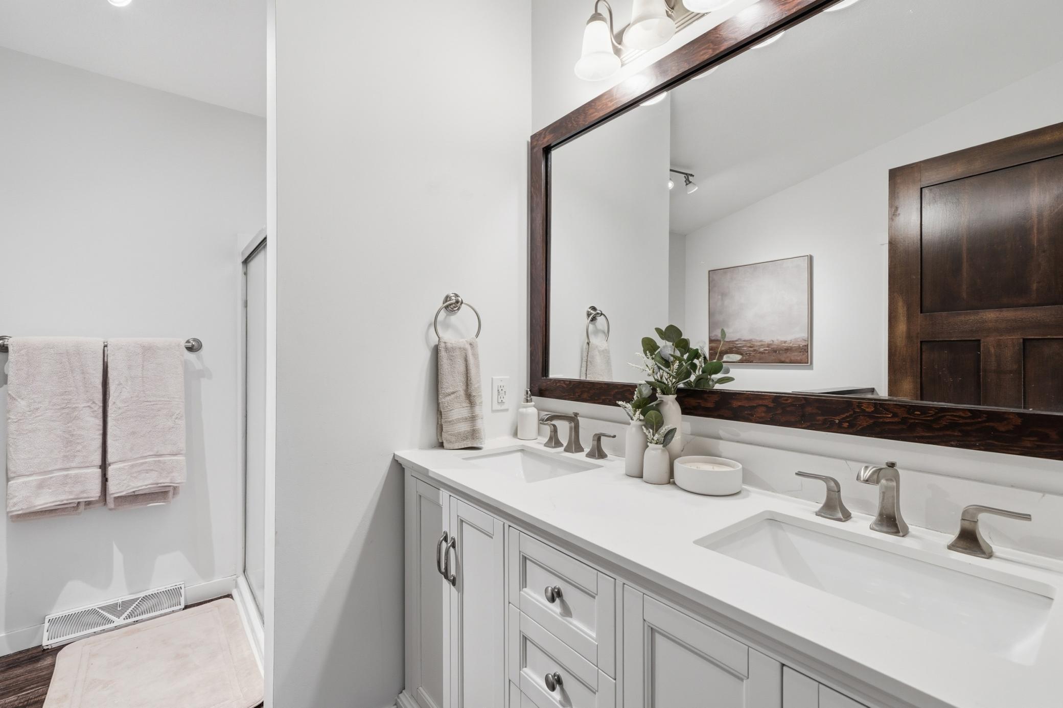 5480 w 131st st, savage, mn 55378 0186.jpg