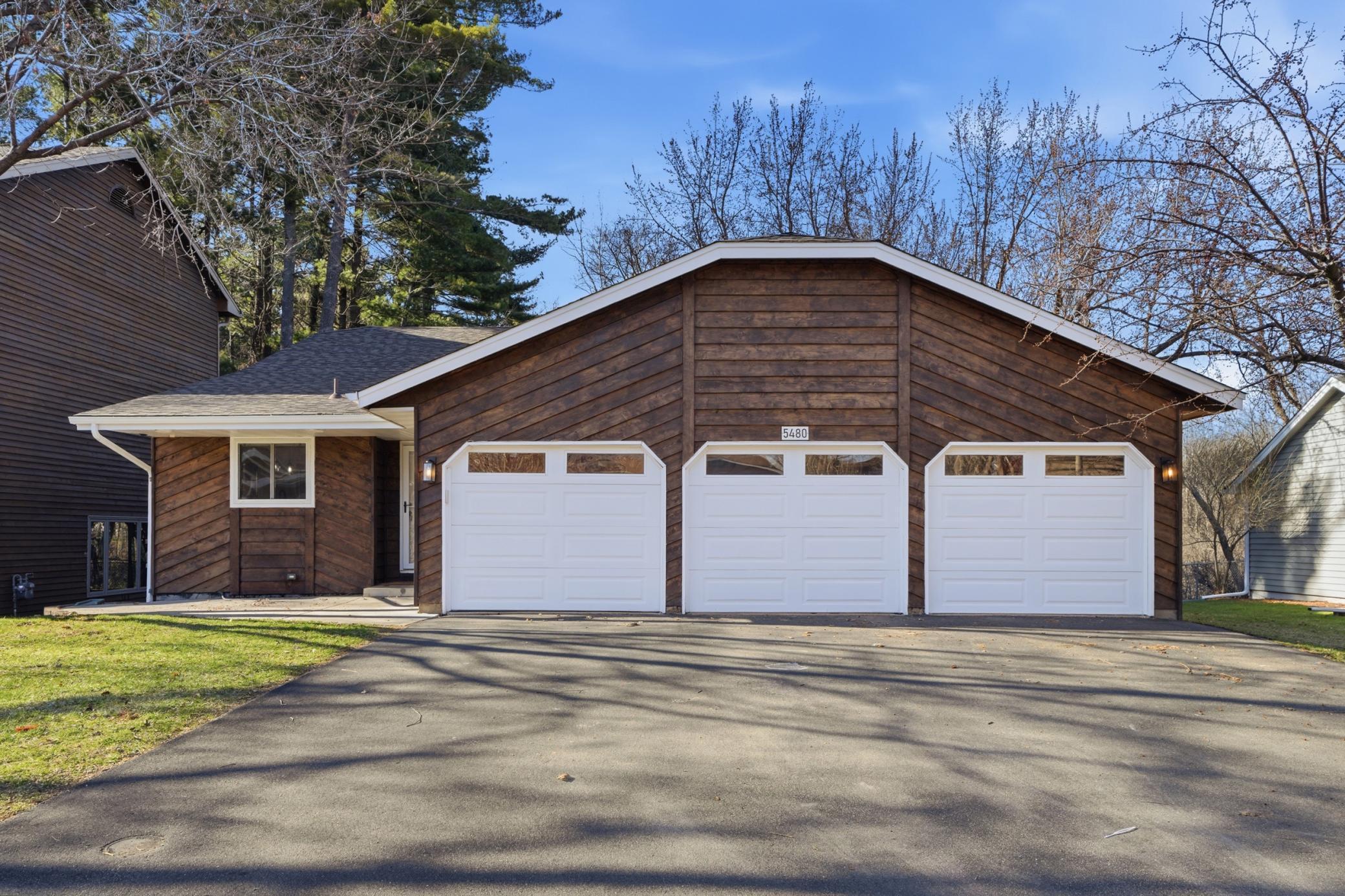 5480 w 131st st, savage, mn 55378 0011.jpg