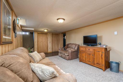 605 W Alden Street, Arlington, MN 55307